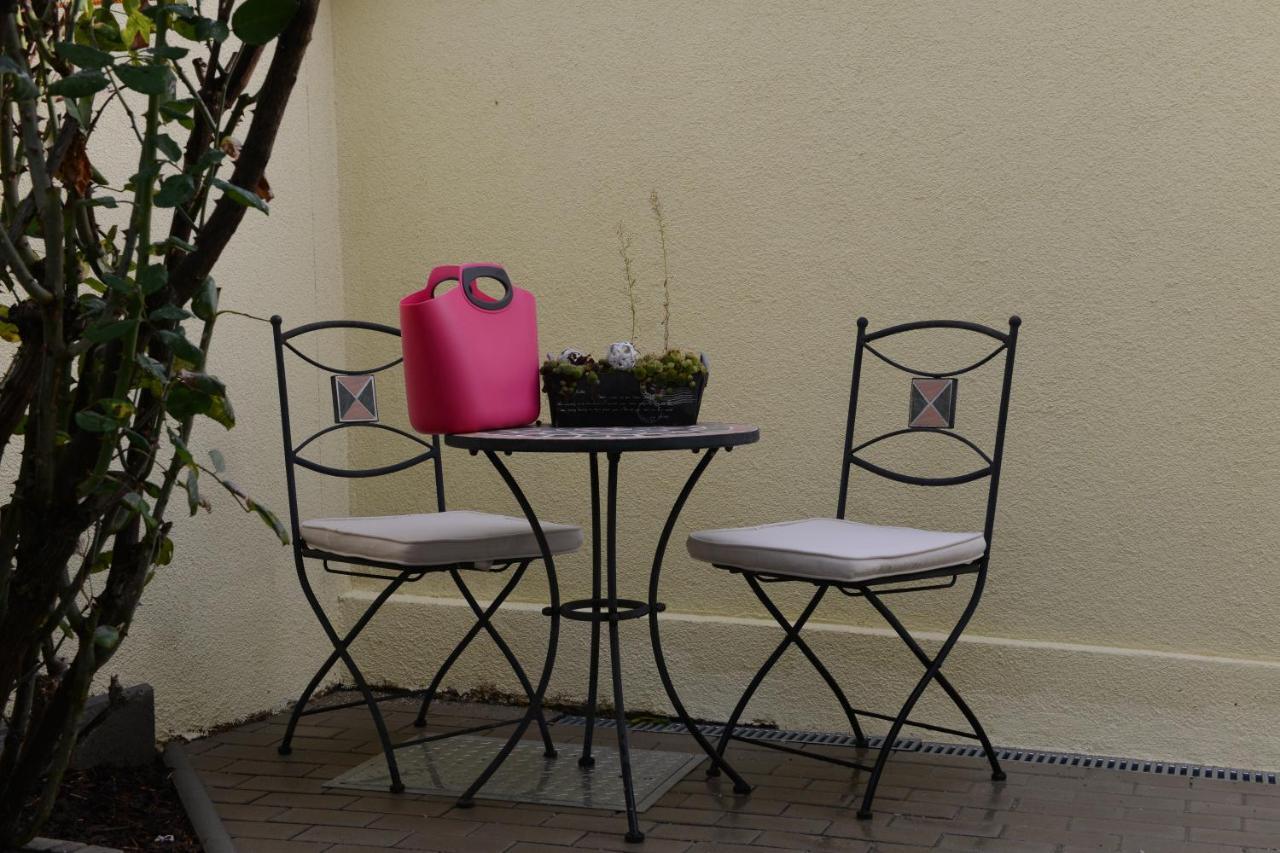 Auszeit Vienna Wellness Apartment מראה חיצוני תמונה